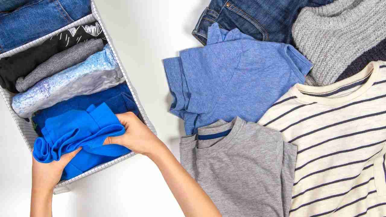 piegare i vestiti per guadagnare spazio cattolicivegetariani.it