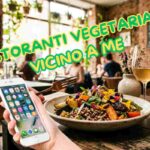 Persona che usa uno smartphone per cercare ristoranti vegetariani vicino a me, con una colorata bowl di verdure fresche in primo piano in un locale accogliente.